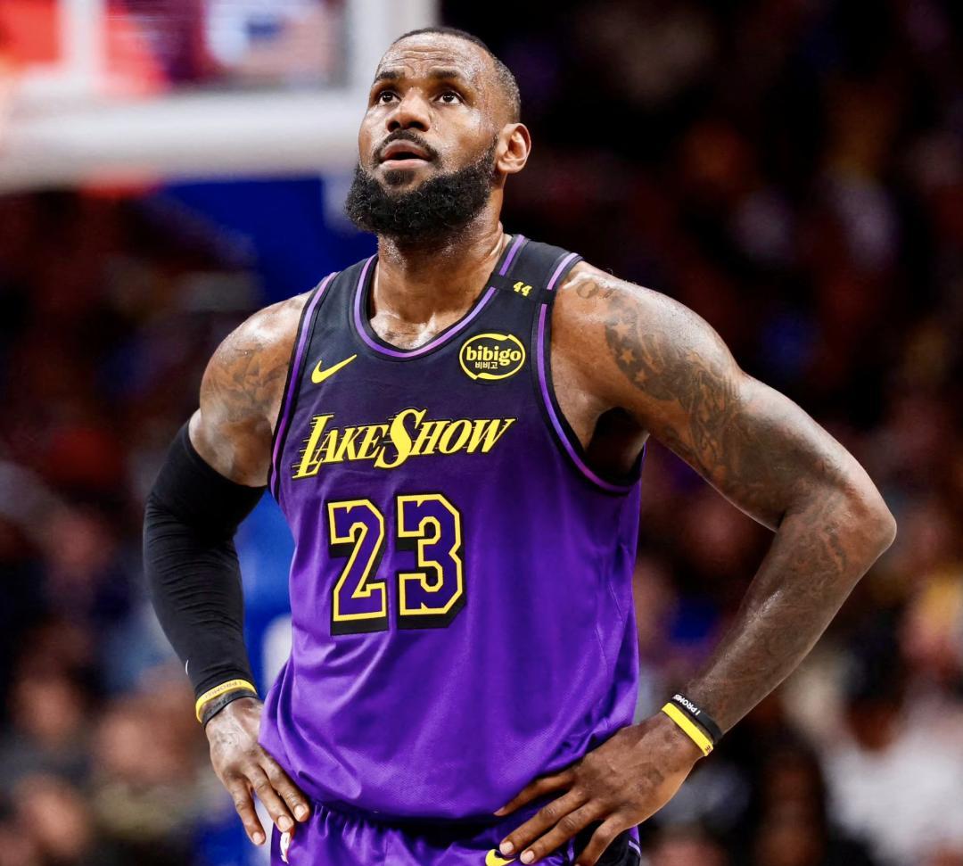 球速娱乐平台-湖人新赛季阵容名单